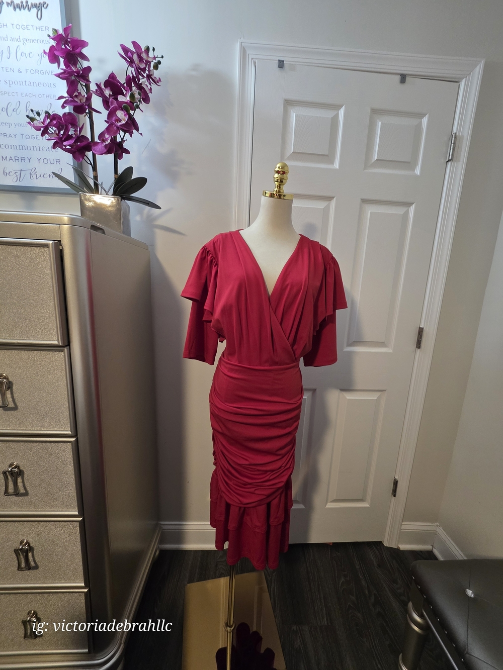 Red Ruched V-Neck Midi Dress